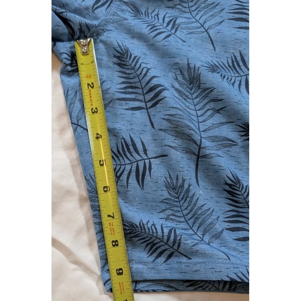 Travis Matthew Swim Trunks Men's 34 Stretch Preppy Summer Floral Leaves 9" - Picture 6 of 8
